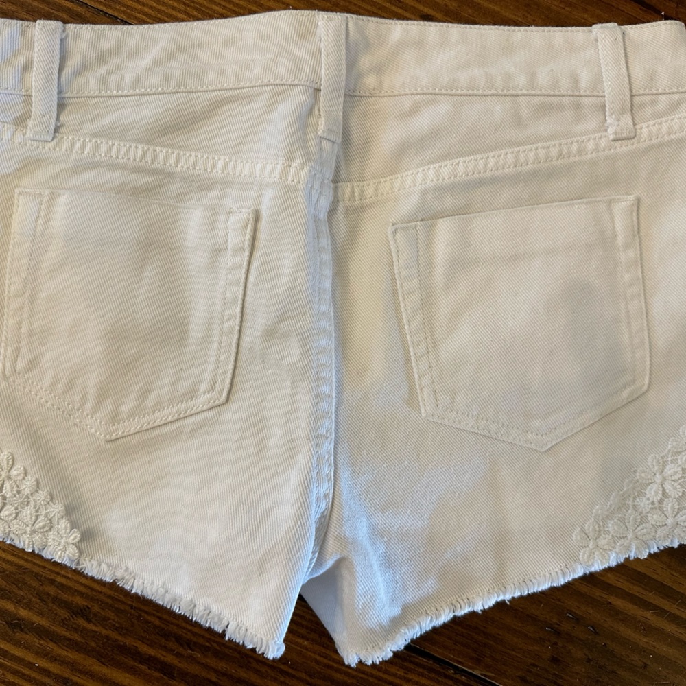 Mossimo High Rise Shorts - Picture 2 of 8